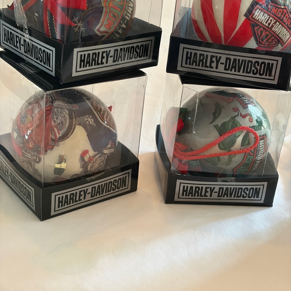 *VINTAGE* Harley Davidson 1999 Christmas Ornaments (Cavanagh) ~ Set of 4 ~ NIB